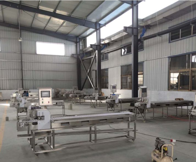 Safe operation of automatic meat skewer machine-Lamb slicer, beef slicer,sheep Meat string machine, cattle meat string machine, Multifunctional vegetable cutter, Food packaging machine, China factory, supplier, manufacturer, wholesaler