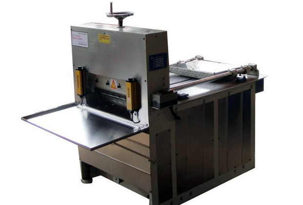 The reason why the frozen meat slicer can’t cut the meat rolls-Lamb slicer, beef slicer,sheep Meat string machine, cattle meat string machine, Multifunctional vegetable cutter, Food packaging machine, China factory, supplier, manufacturer, wholesaler