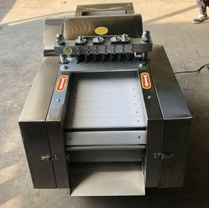 Mga pag-iingat kapag gumagamit ng bone cutter-Lamb slicer, beef slicer, sheep Meat string machine, cattle meat string machine, Multifunctional vegetable cutter, Food packaging machine, pabrika ng China, supplier, manufacturer, wholesaler